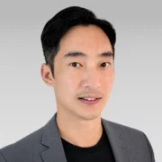陳俊允先生